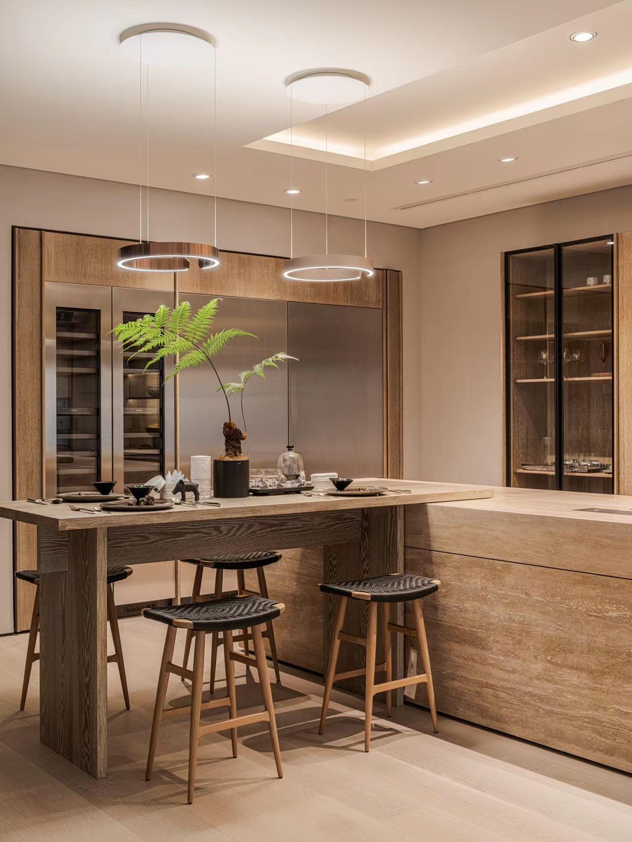 Gagg.Shangh_Stories4