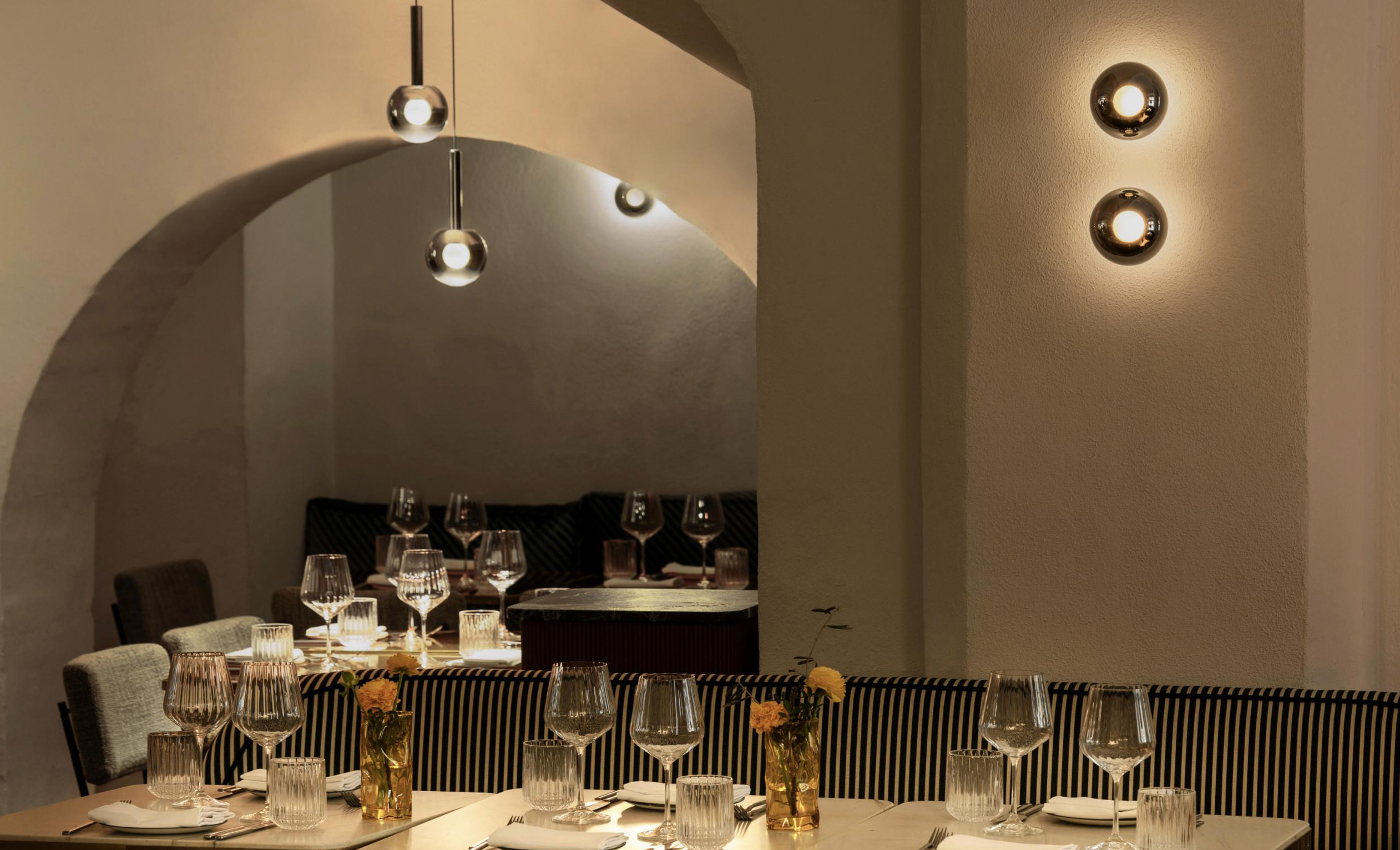 Luna scura und sospeso in der Schreiberei