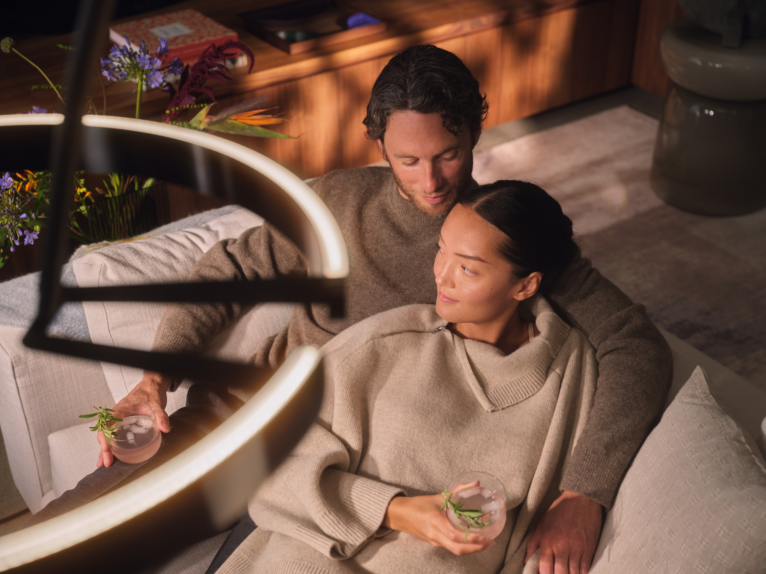 Mito largo Ring über Paar