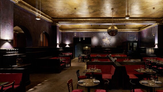 Claerchens Ballhaus Sento sospeso Disco innen