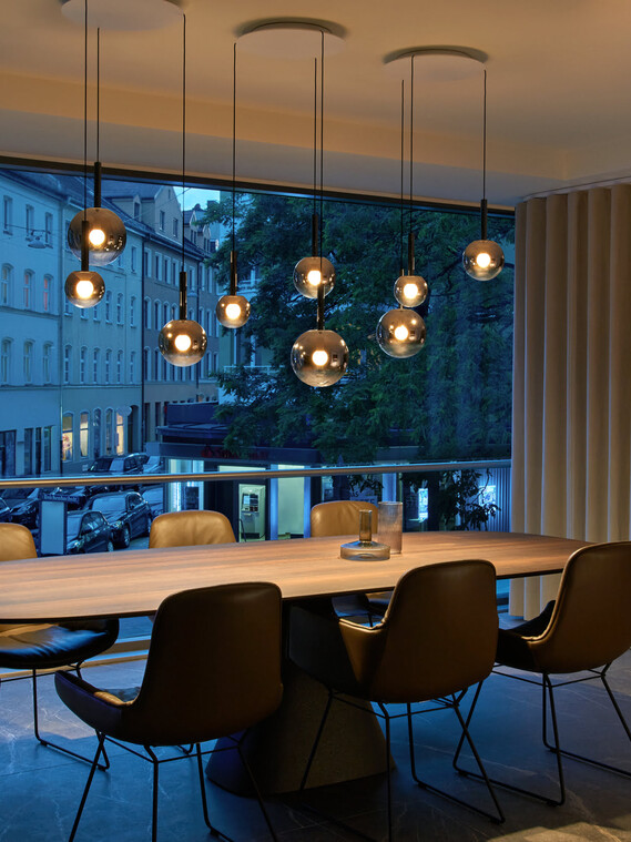 B&O Lightspace Luna sospeso