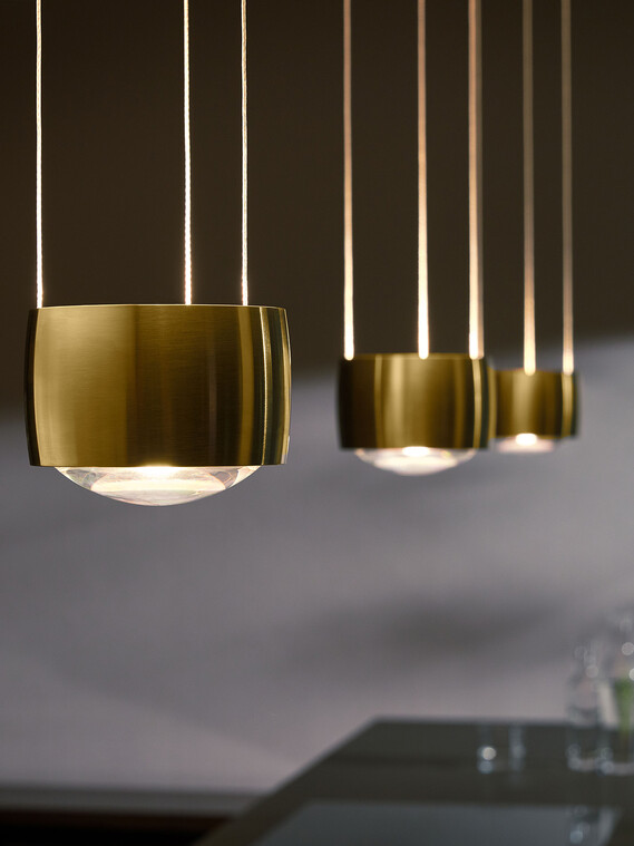 Sento sospeso bronze detail