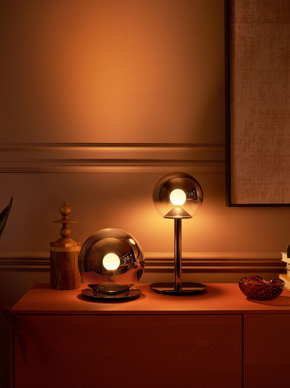 Occhio Luna sogno Luna basso on side table situation