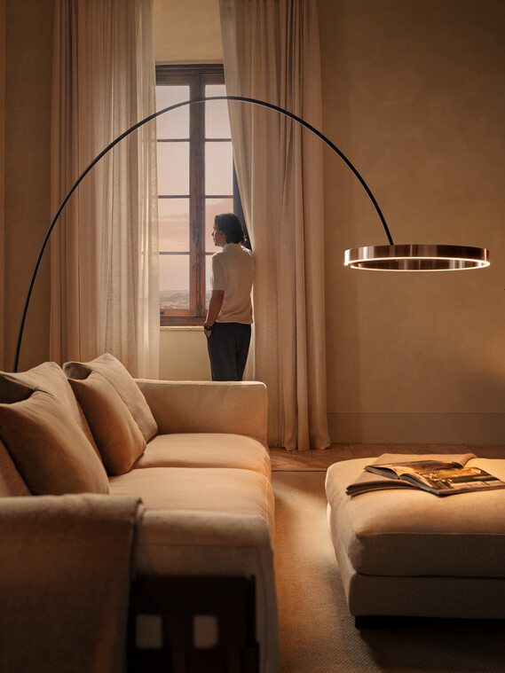 Occhio Mito largo in living room situation with people